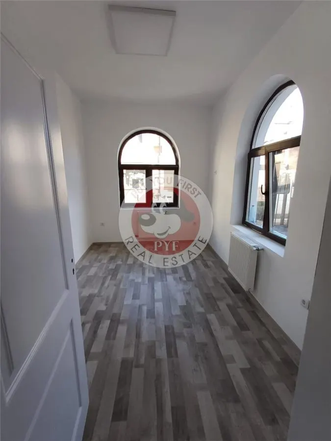 Casa indviduala | 4 camere | Lizeanu | 93mp | B11054 - foto 1