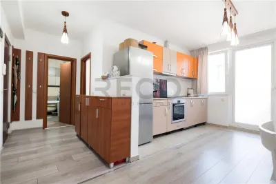 RECO apartament in Nufarul Plaza - Oradea