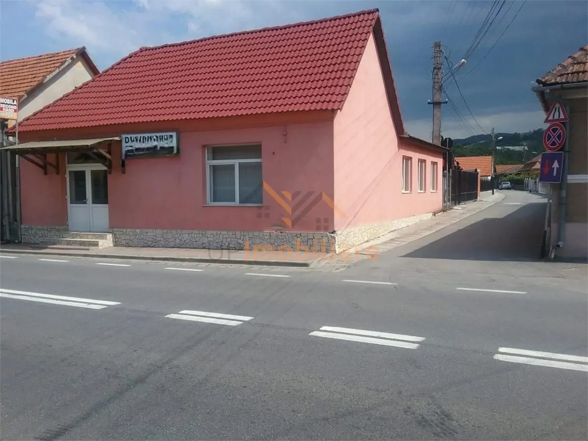 SPATIU COMERCIAL GROSI  400 MP - foto 1