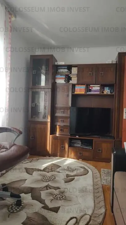 Apartament 2 camere, semidecomandat - zona Astra - foto 1