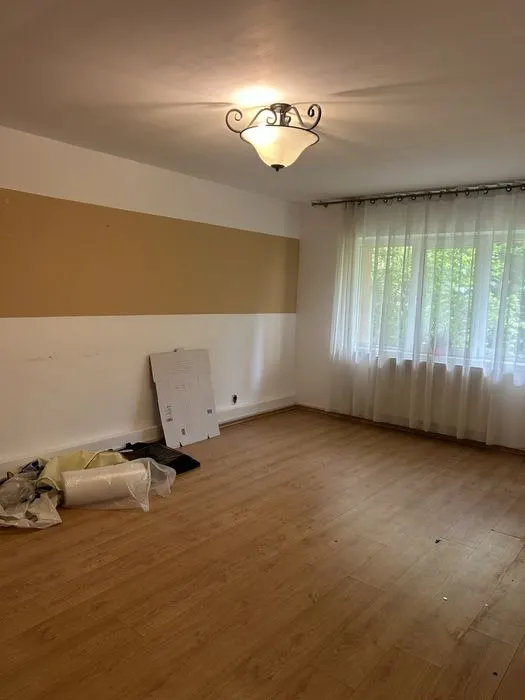 Apartament 3 camere, 2 bai, Astra- Carpatilor - foto 1