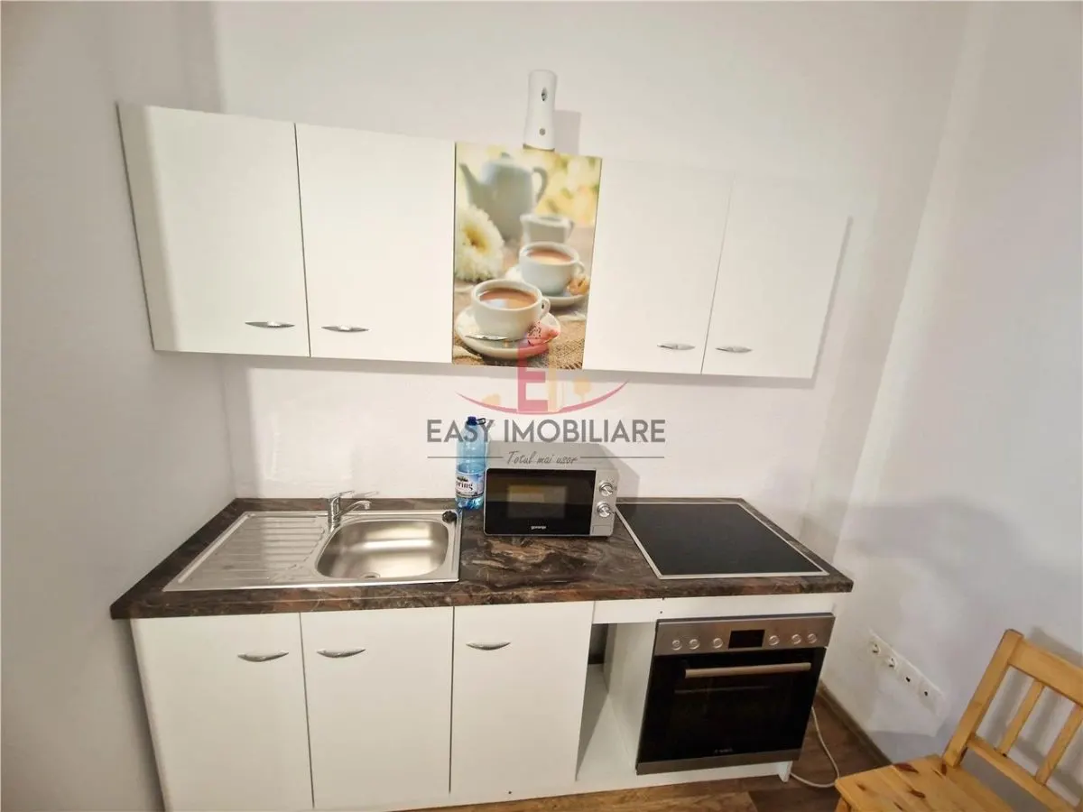 Garsoniera complet renovata,2 min de UMF,Targu Mures - foto 3