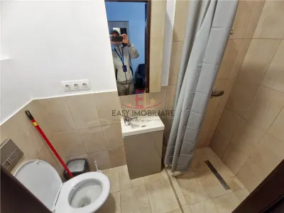 Garsoniera complet renovata,2 min de UMF,Targu Mures - foto 4