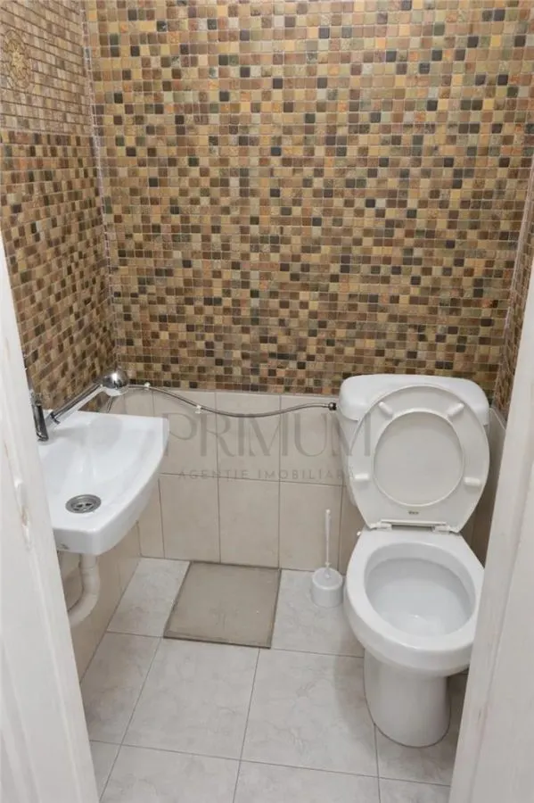 BASTION - APARTAMENT 1 CAMERA -  mobilat , utilat , decomandat - foto 4