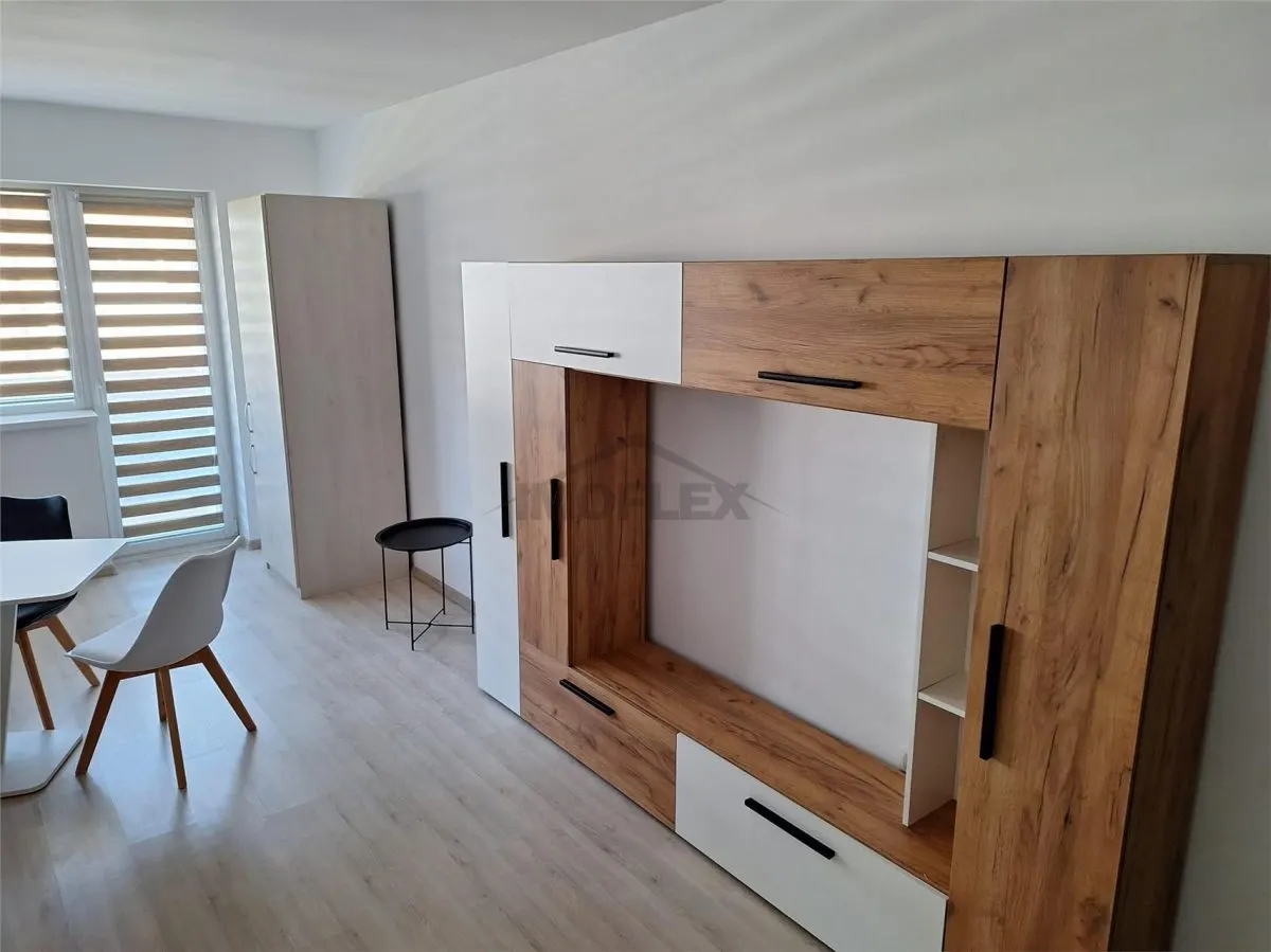 Garsoniera de inchiriat, cartier Subcetate - foto 3