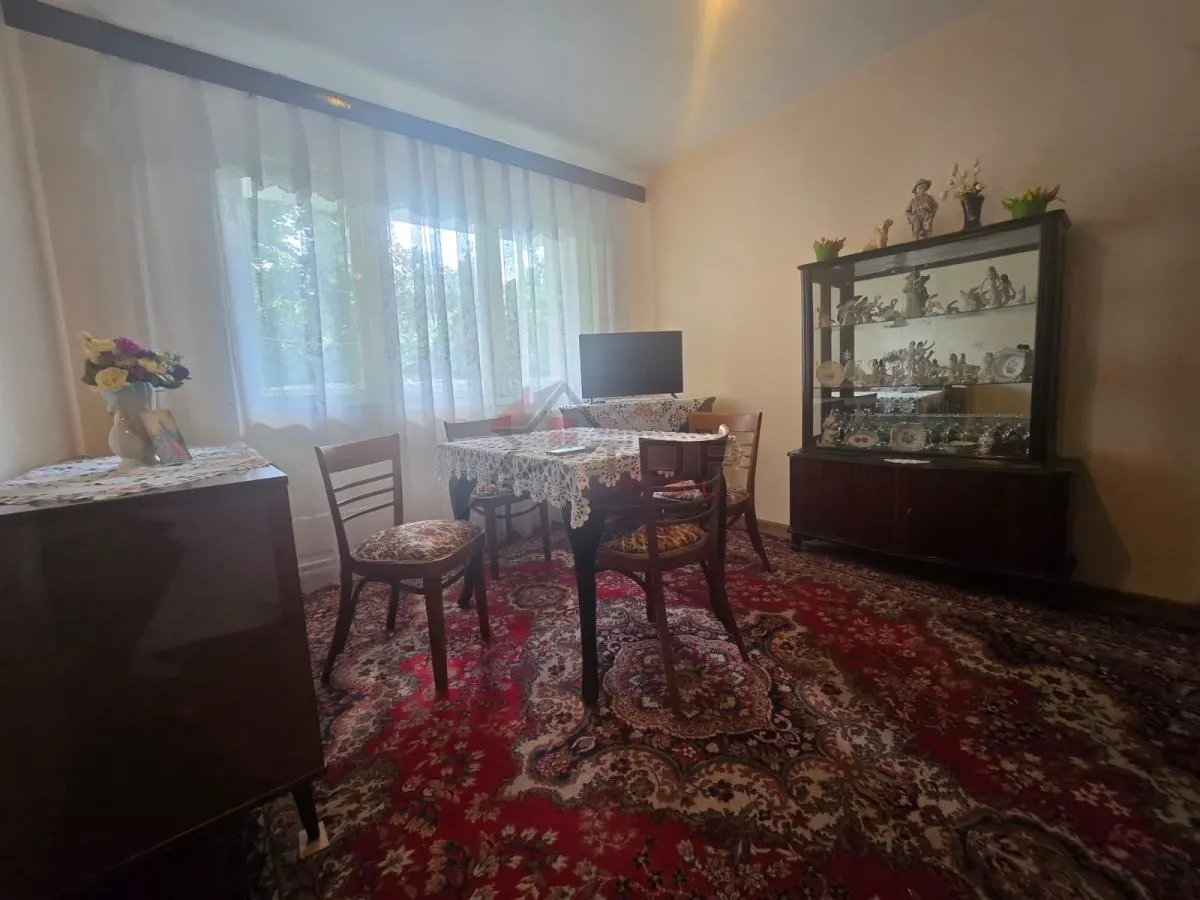 Apartament 3 camere semidecomandat, Podu Ros - Cantemir - foto 3