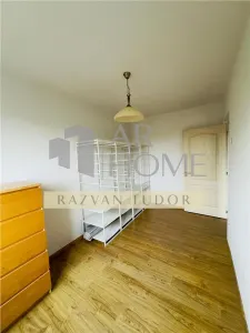 Apartament 3 camere , zona Malu Rosu , Ploiesti - foto 6