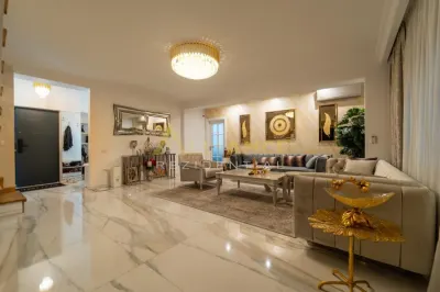 Casă tip townhouse de vânzare P+1E+M | 265 mp utili | 7 camere | terasă închisă | 3 locuri parcare - foto 4