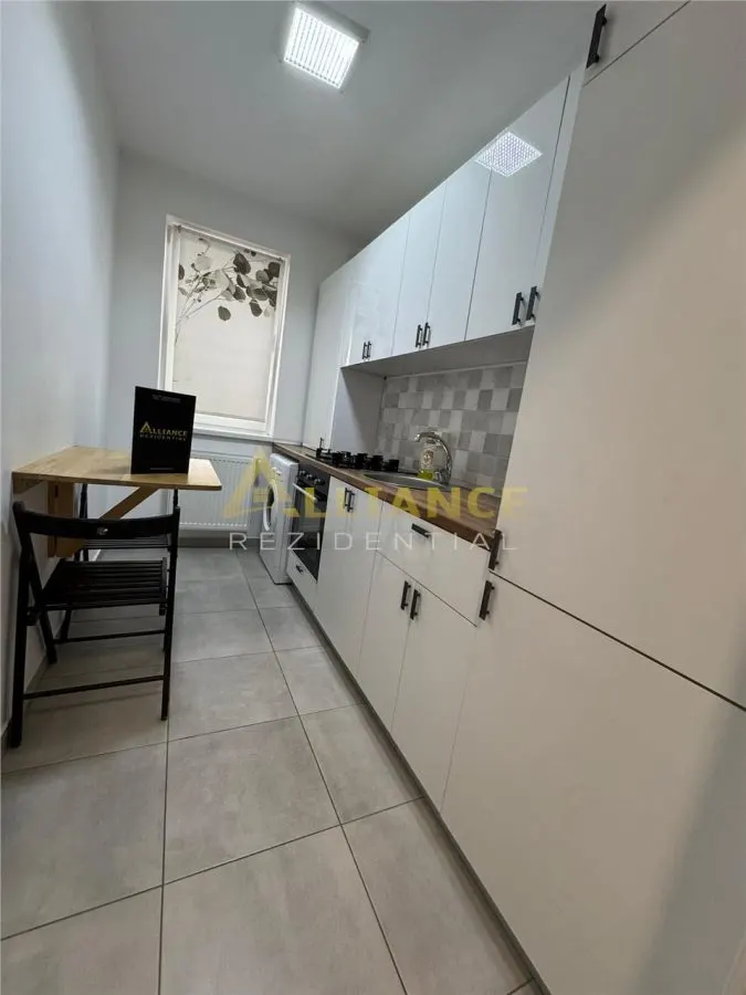 Garsoniera decomandata de vanzare â€“ 29.30 mp â€“ etaj 6/7 â€“ mobilata si utilata - foto 4