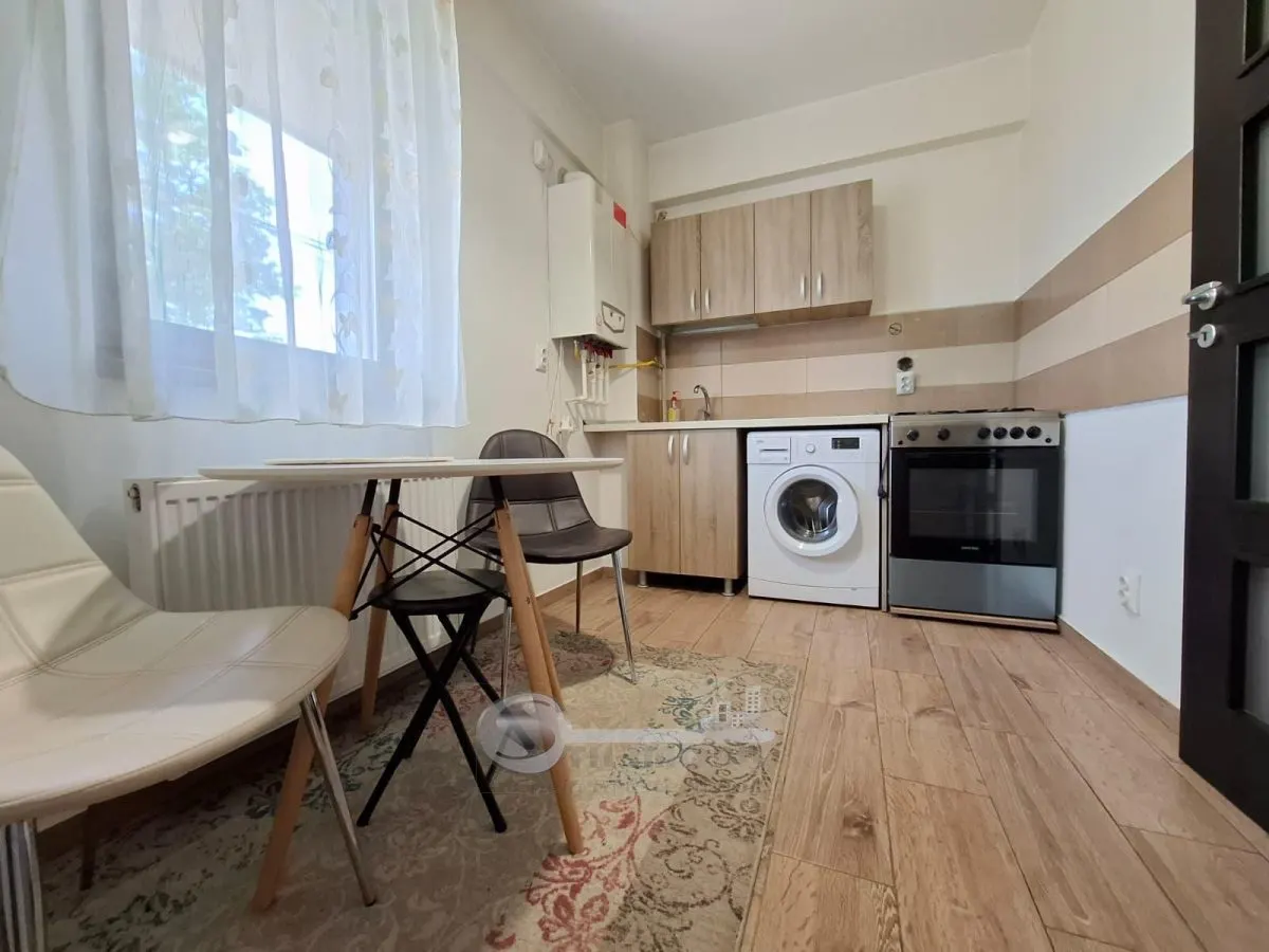 Liber apartament 1 camera, bloc 2018,  Nicolina, 2 minute de Belvedere, mobilat - foto 4