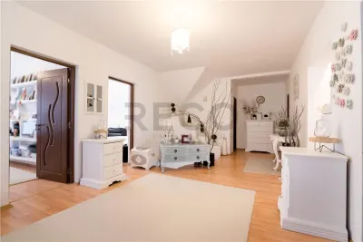 RECO Vila 5 camere, zona Grigorescu, curte mare si garaj - foto 21