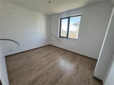 VILA INDIVIDUALA BRAGADIRU TOAMNEI- CARTIERUL LATIN |  TOATE UTILITATILE | LA CHEIE - foto 12