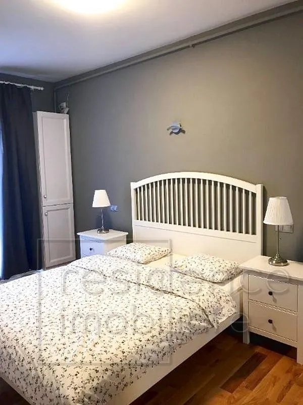 Garaj! Apartament 2 camere decomandate, Semicentrala, strada Traian - foto 1