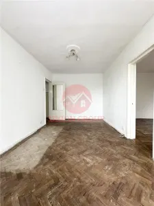 Apartament 2 Camere Semidecomandat, Etaj Intermediar, Tomis Nord Ciresica - foto 2