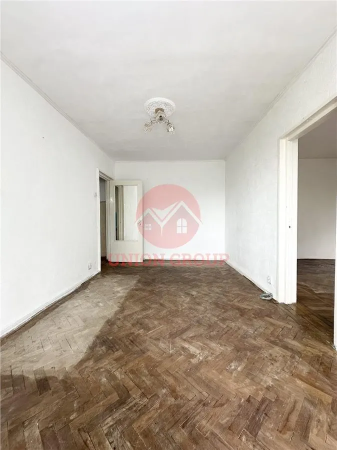 Apartament 2 Camere Semidecomandat, Etaj Intermediar, Tomis Nord Ciresica - foto 2
