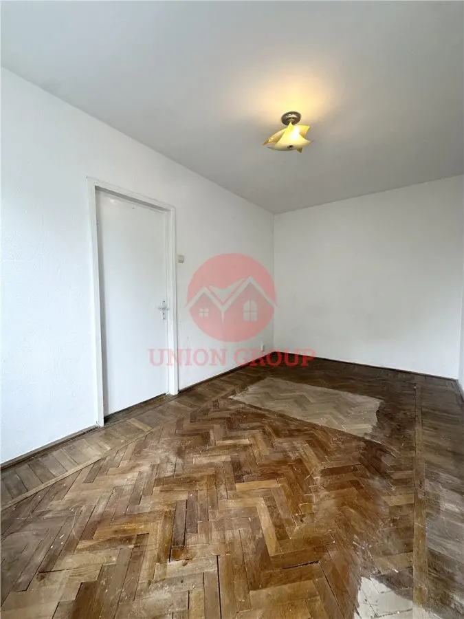 Apartament 2 Camere Semidecomandat, Etaj Intermediar, Tomis Nord Ciresica - foto 5
