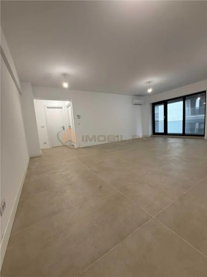 Apartament 2 camere Royal Town Copou - foto 4