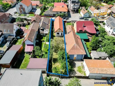 Casa cu potential,  acces la/ din 2 strazi,  512 mp teren,  Sfantu Gheorghe - foto 3