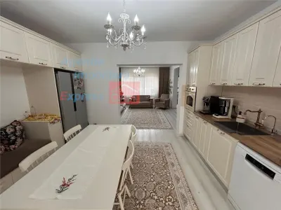 Te muti fara investitii: casa tip duplex si curte amenajata in Valea Lupului - foto 3