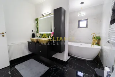 Â CASA DE VIS LANGA LAC | FRUMUSANI | TEREN 755MP - foto 13
