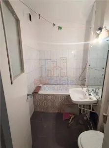 Zona Podu Ros Apartament 2 camere Decomandat - foto 9