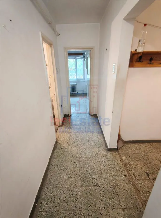 Zona Podu Ros Apartament 2 camere Decomandat - foto 10