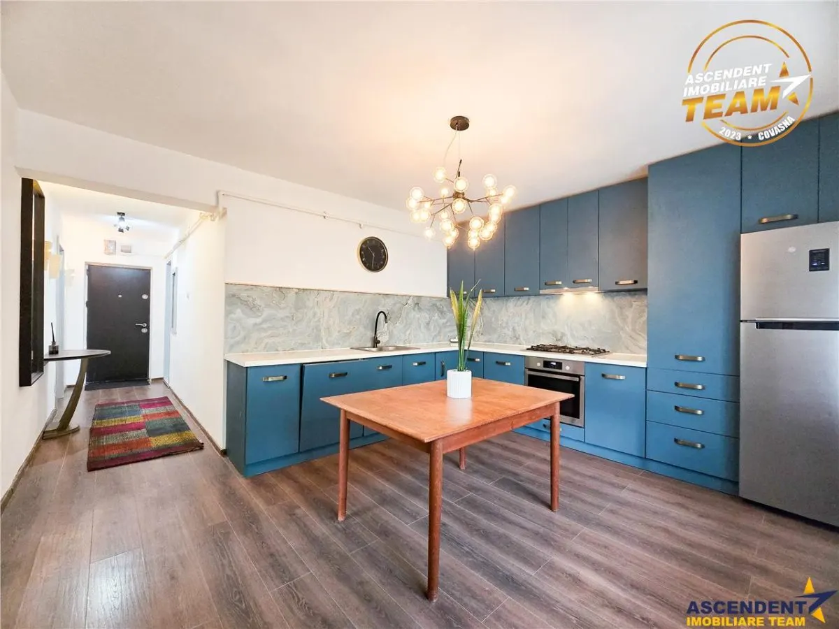 Zona ultracentrala, 2 camere decomandate, cu beci si garaj, Sfantu Gheorghe - foto 6