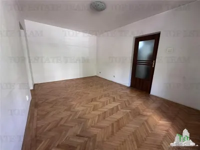 Apartament 2 camere e vanzare in zona Chibrit / Metrou 1 Mai Bucuresti - foto 6