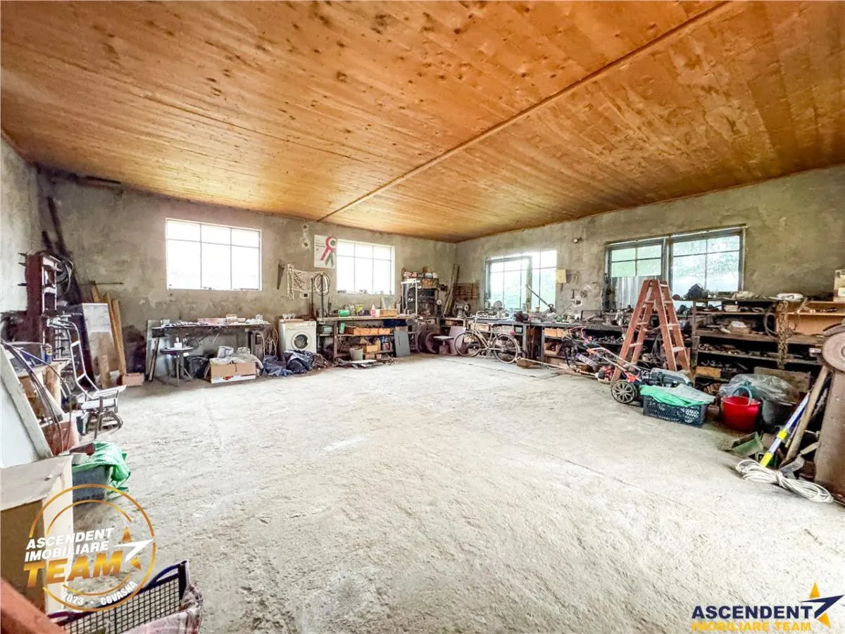 FILM!  2 case,domeniu de 1.660mp, cu atelier,anexe,Lemnia,Covasna - foto 22