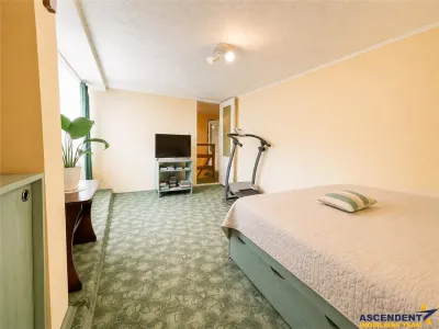 Casa primitoare in decor valoros, rodnic teren de 850mp, Ilieni, Covasna: FILM! - foto 15