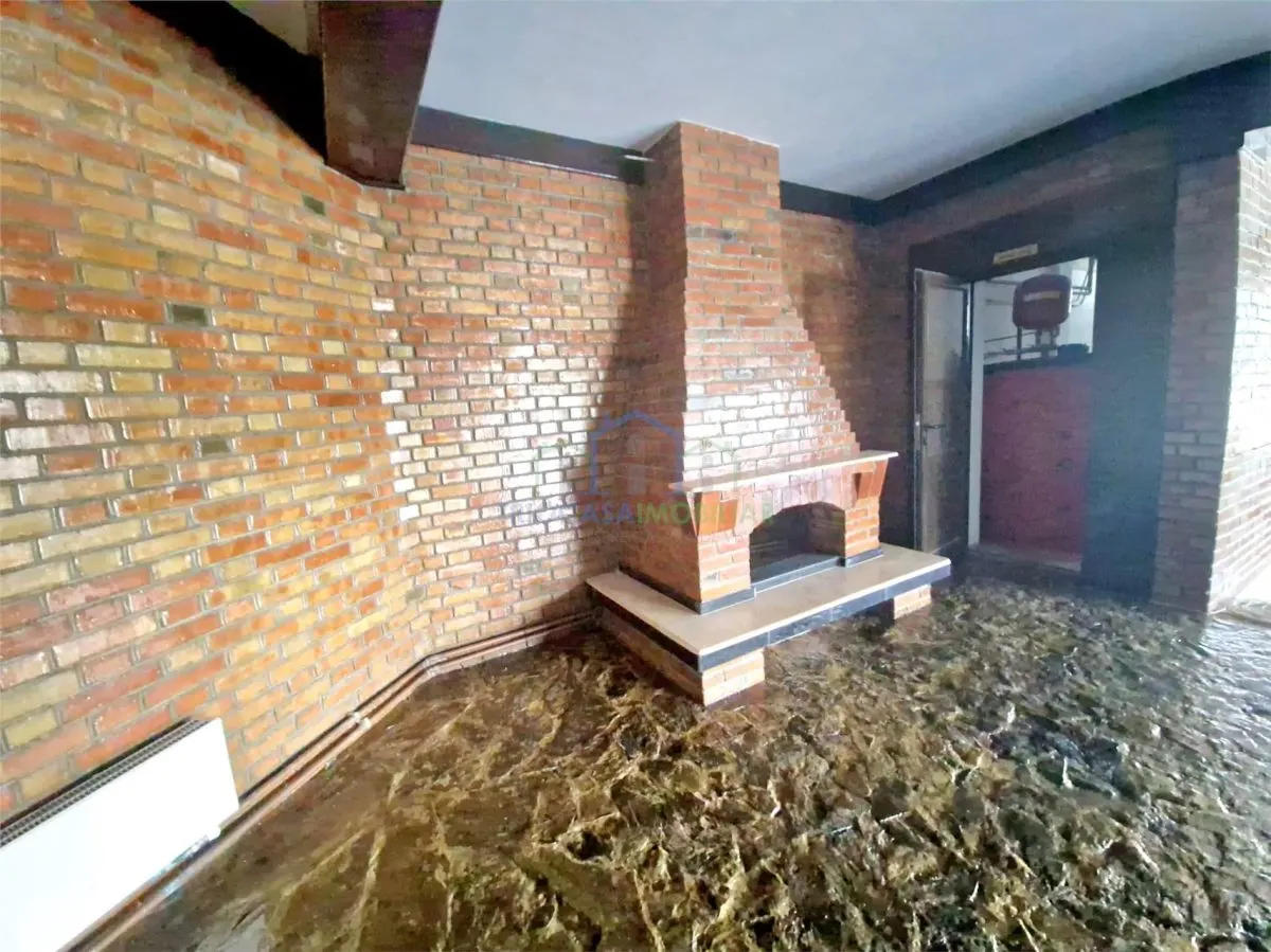 PENSIUNE ESELNITA 16 CAMERE , TEREN 1448 MP - foto 5
