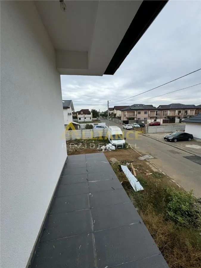 Vila P+1 cu 4 camere - 2 bai { Popesti Leordeni } - foto 14