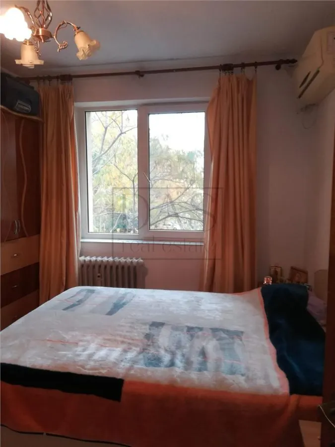Apartament 3 camere | Dristor, str. Racari | Bloc 1985 - foto 5
