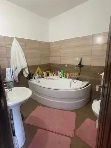 GARSONIERA SOSEAUA LEORDENI - 45000 EURO - foto 8