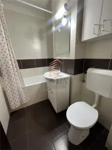 Apartament cu o camere de inchiriat - foto 8