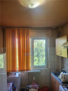 Apartament 3 camere Podu Ros - foto 4