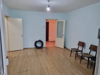 Apartament 2 camere zona Vest - foto 6