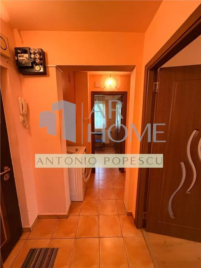 Apartament 2 camere, decomandat, in Ploiesti, zona Vest/ Lamaita. - foto 12